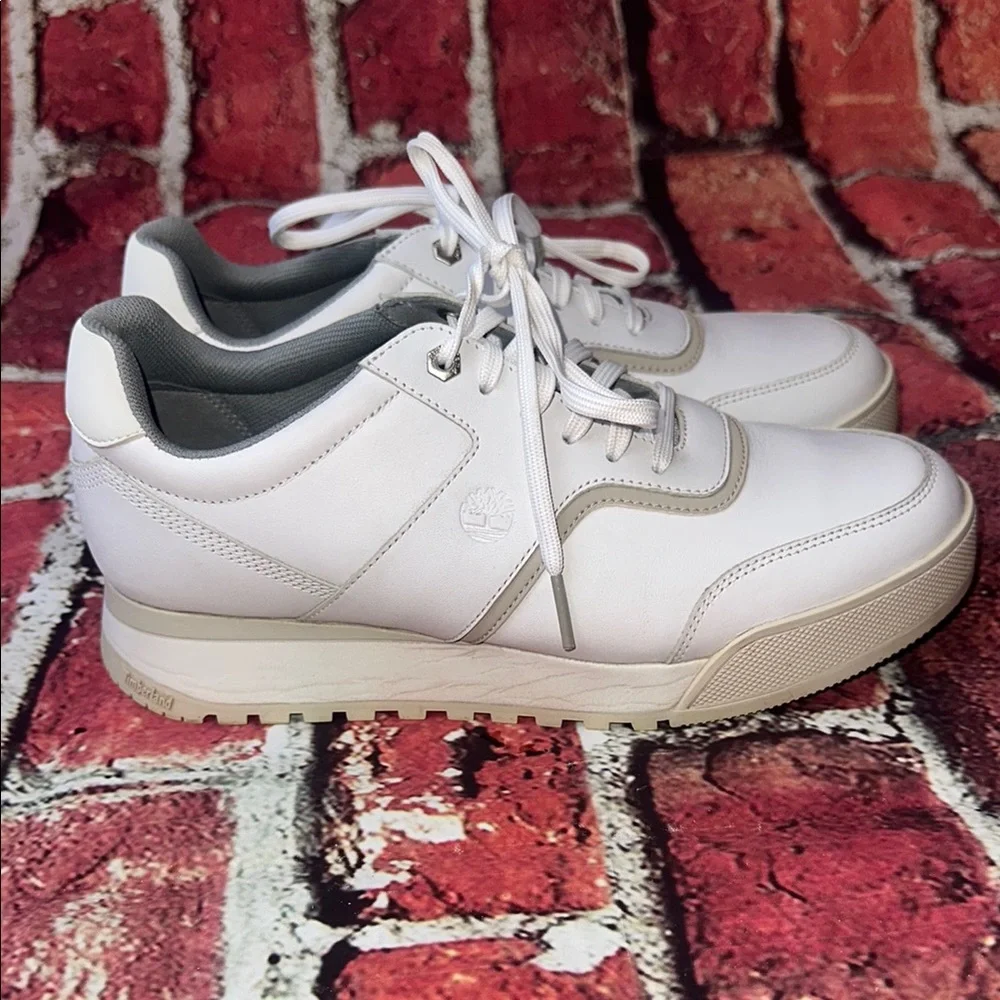 TIMBERLAND A23ZG Women Sneakers size 6.5/7 Grey Leather Low Top Lace Up Logo
